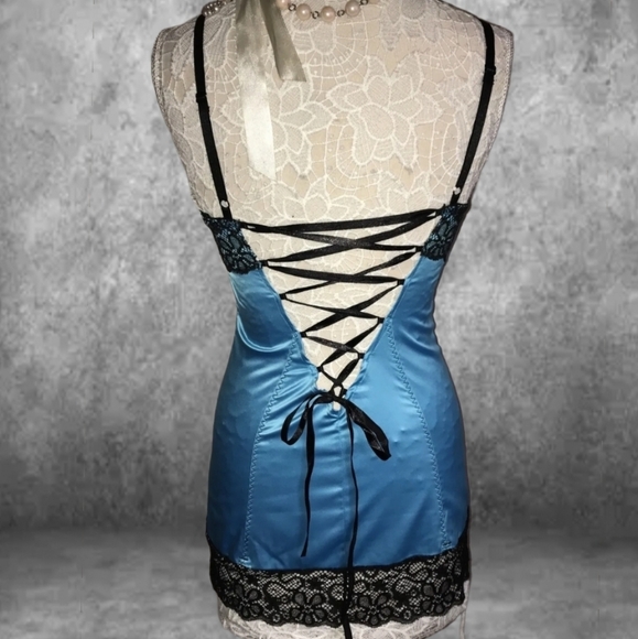 New without Tags FREDERICKS of HOLLYWOOD~AQUA STRETCH CORSET CHEMISE GARTER PUSH - Picture 2 of 5
